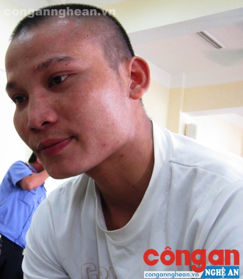 Bị cáo Vi Văn Sinh
