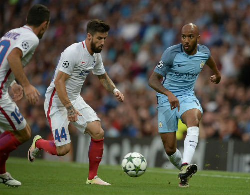 Man City – Steaua: Giành vé vào vòng bảng Champions League