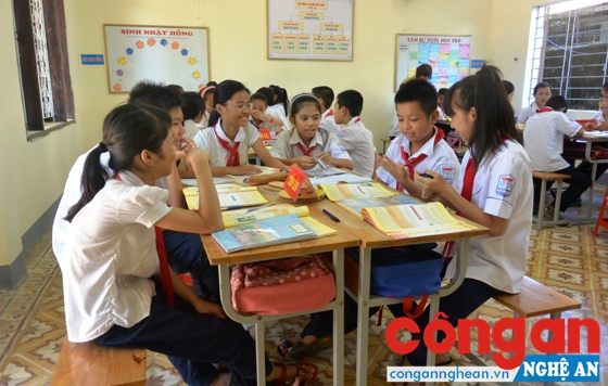 Đừng đổ lỗi cho VNEN!