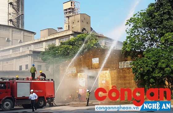 Diễn tập công tác phòng cháy, chữa cháy và cứu nạn cứu hộ