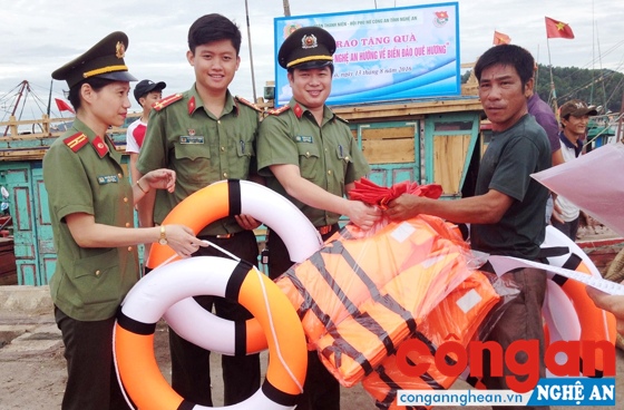 Thế hệ trẻ hướng về ngày Quốc khánh