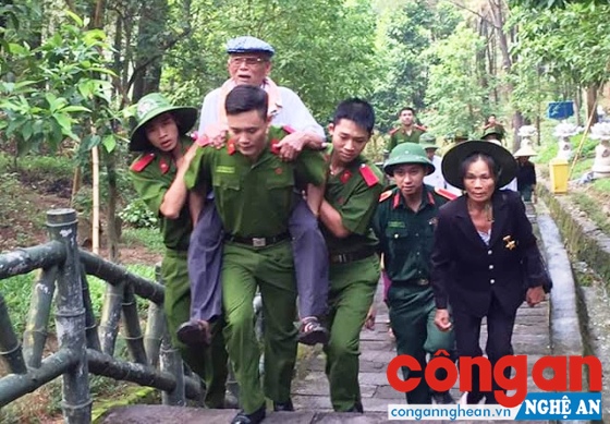 'Ba cùng' trên quê Bác