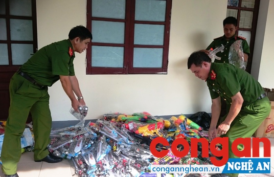 Thu giữ đồ chơi trẻ em nguy hiểm