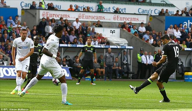 Costa lập cú đúp, Chelsea hòa nhọc nhằn trên sân khách