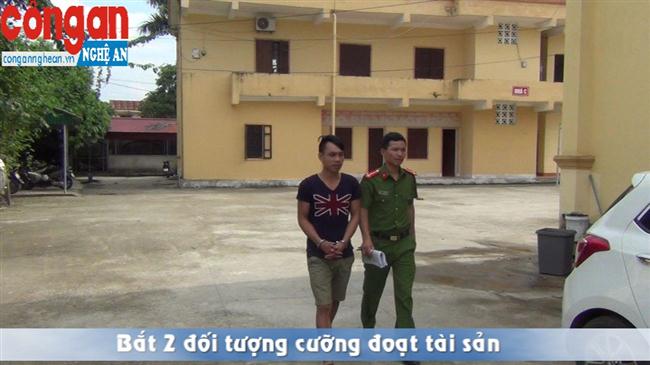 Bắt 2 đối tượng cưỡng đoạt tài sản