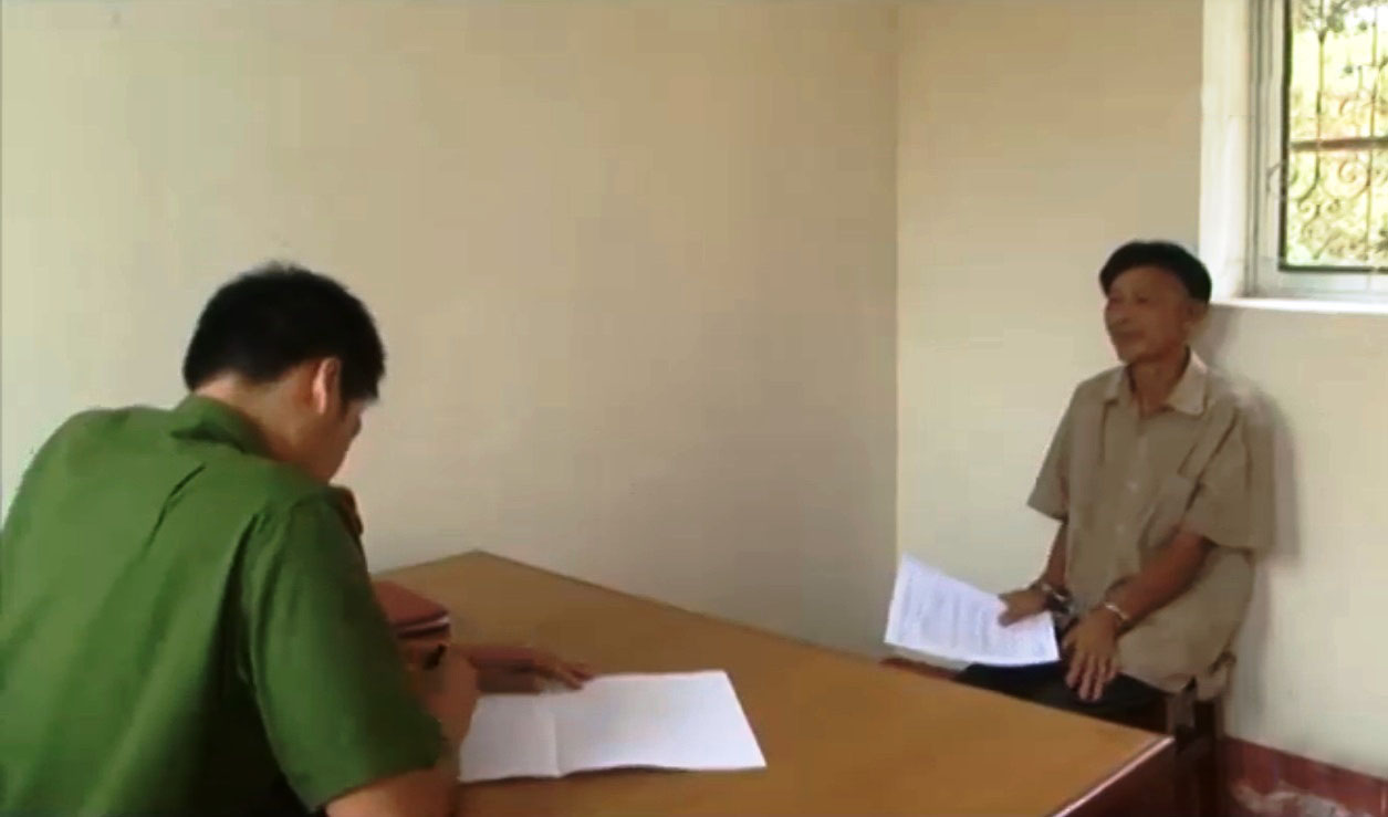 Đắng lòng cha giết con tâm thần