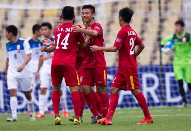 U16 Việt Nam - U16 Kyrgyzstan: Giành quyền vào tứ kết