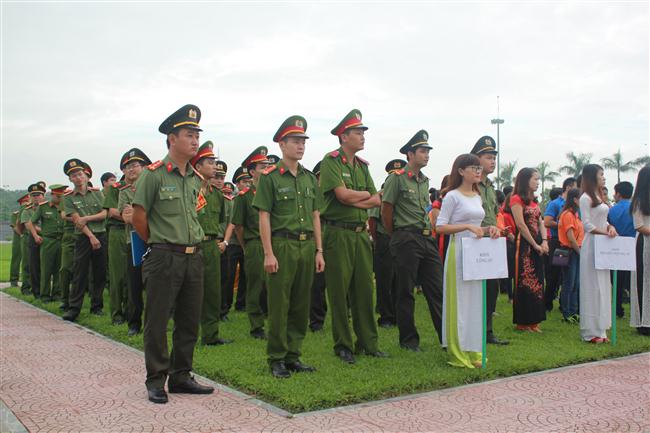 Tại lễ mít tinh