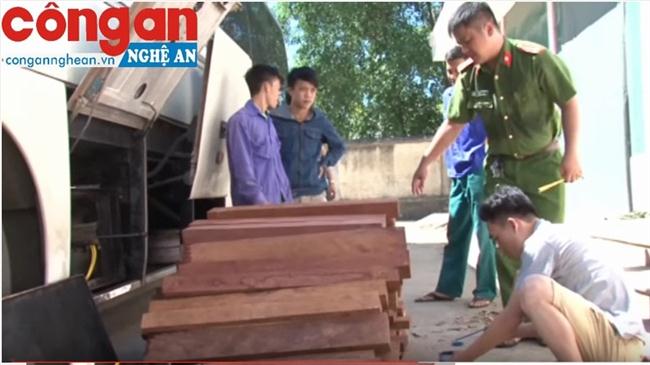 Kiên quyết xử lí xe biển Lào chở hàng lậu