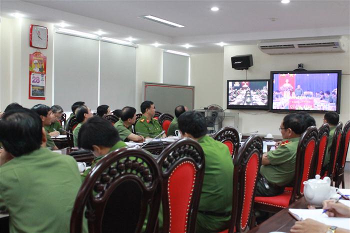 Tại điểm cầu giao ban trực tuyến Công an tỉnh Nghệ An