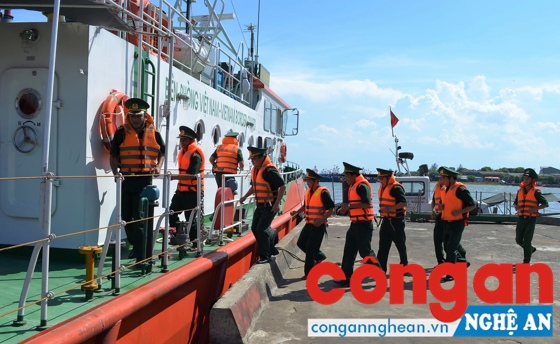 Điểm tựa cho ngư dân vươn khơi, bám biển