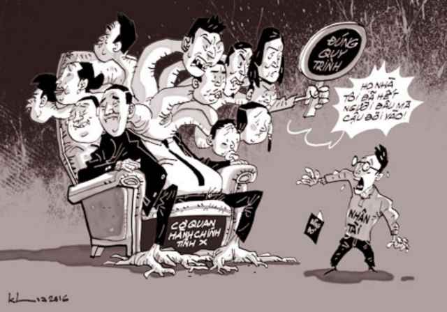 Tìm người tài, gài người nhà: Quan nhân truyền đời