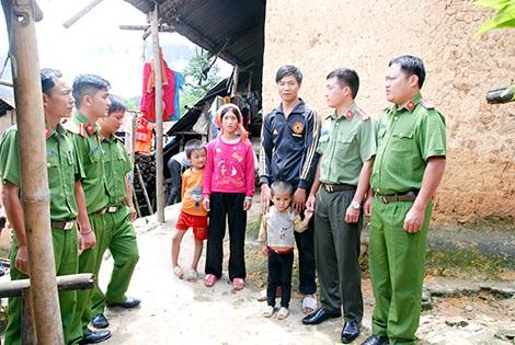 Các chòm bản đậm dấu chân anh