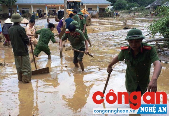 Xây dựng hình ảnh đẹp trong lòng nhân dân