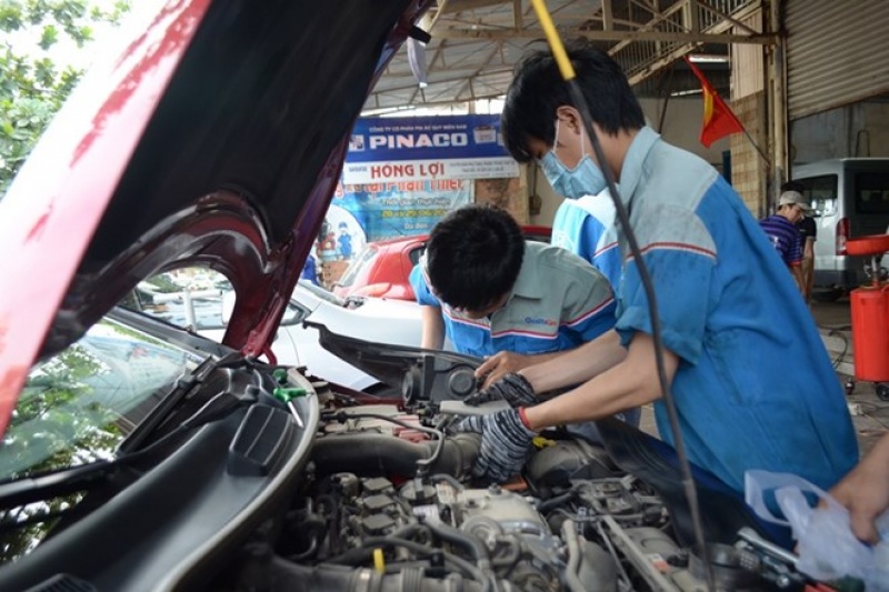 Một số điểm cần lưu ý khi đem ô tô đi bảo dưỡng