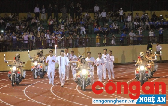 Đảm bảo tuyệt đối an toàn cho các đoàn đến thăm và làm việc tại Nghệ An