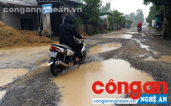 Con đường 'hành dân'