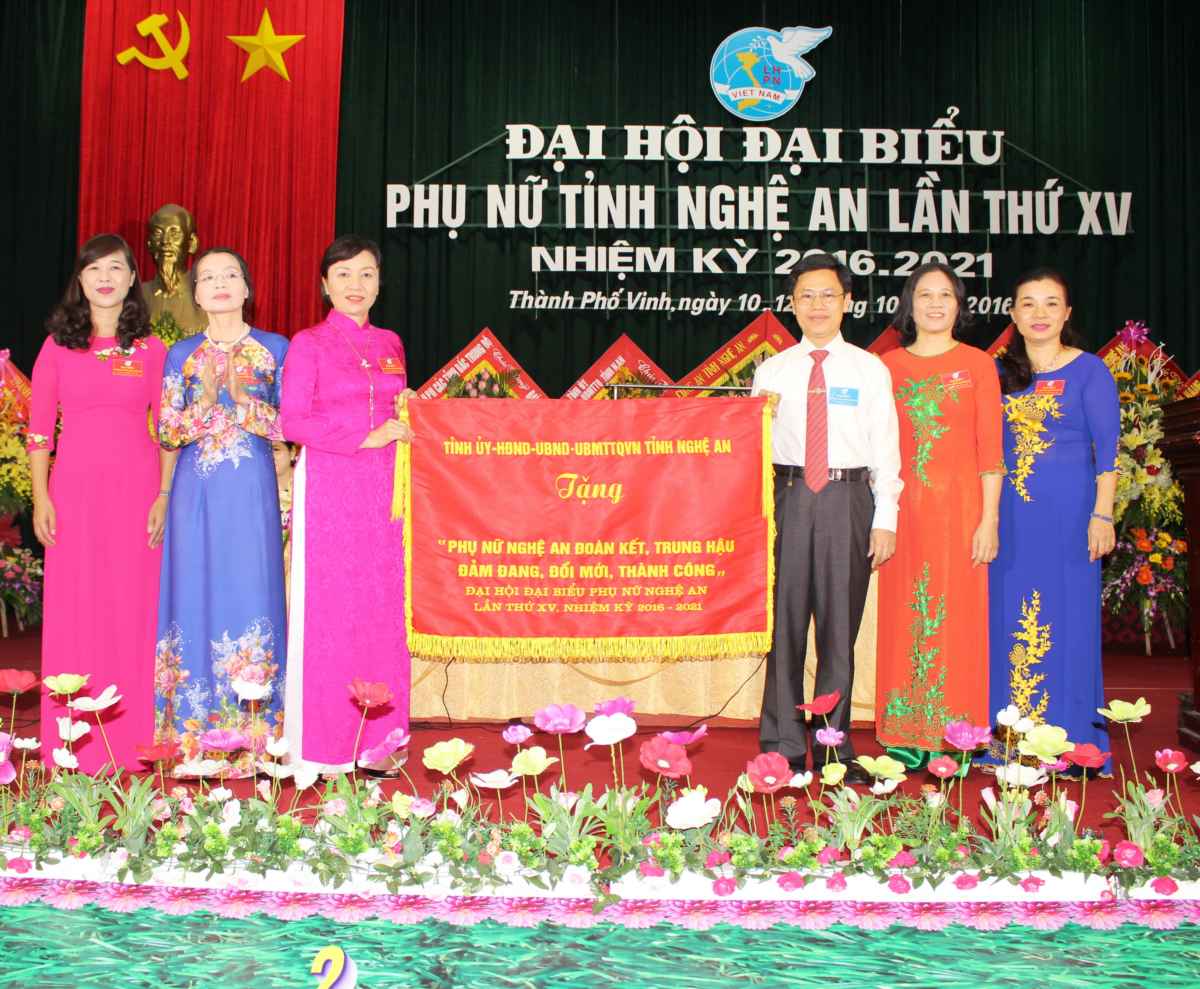 Khai mạc Đại hội đại biểu phụ nữ tỉnh Nghệ An lần thứ XV nhiệm kỳ 2016-2021