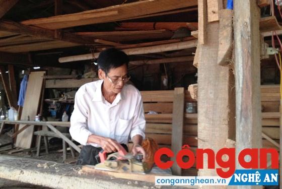 Say mê với nghề đóng tàu thuyền
