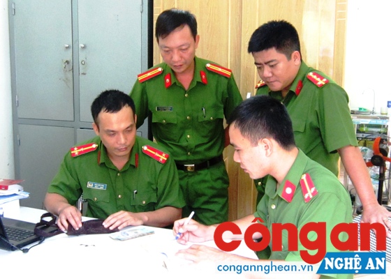  Đội CSĐT Tổng hợp Công an TX Hoàng Mai triển khai kế hoạch soát xét đối tượng trộm cắp tài sản