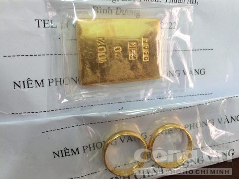 Cảnh giác trò chiếm đoạt vàng thật của hai 'kịch sĩ'
