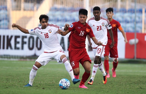 U19 Việt Nam cầm hòa U19 UAE trong thế 10 người