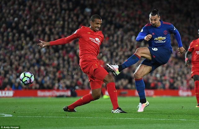 Xuất thần, De Gea giúp MU giành được 1 điểm trên sân Anfield