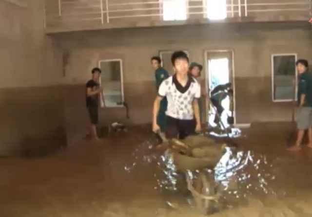 Chú trọng phòng ngừa dịch bệnh sau mưa lũ