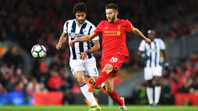 Thắng West Brom, Liverpool cạnh tranh ngôi đầu bảng