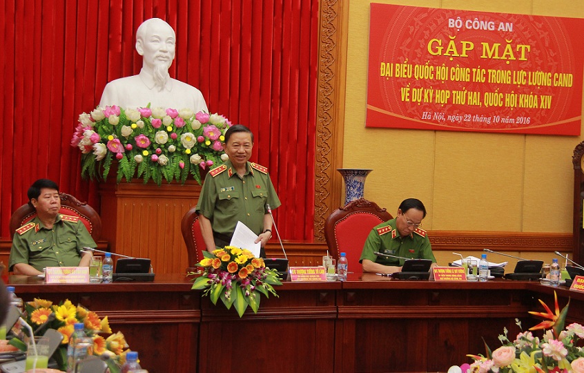 Bộ trưởng Tô Lâm phát biểu tại buổi gặp mặt.