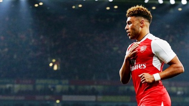 Arsenal – Reading: Thẳng tiến vào tứ kết League Cup