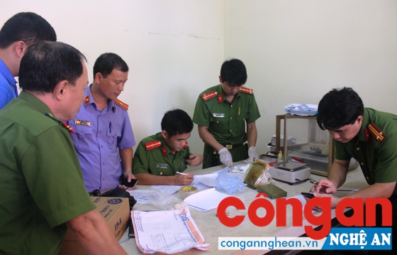 Phá 2 chuyên án ma túy lớn trong 1 ngày