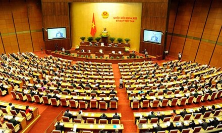 Quốc hội xem xét 3 dự án Luật