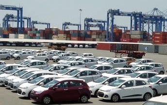 Tiêu thụ ô tô nhập khẩu… chờ chính sách mới