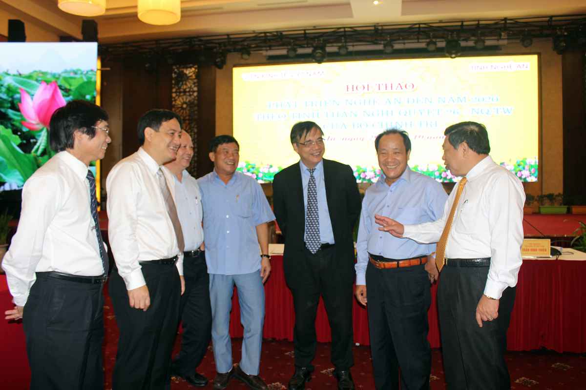 Hội thảo 'Phát triển Nghệ An đến năm 2020 theo tinh thần Nghị quyết 26'