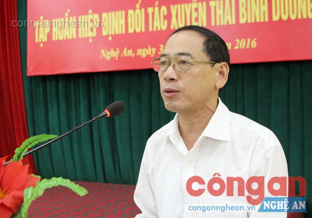 Ông Hoàng Quốc Hào - Giám đốc Sở Tư pháp khai mạc Hội nghị