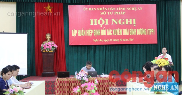 Đại biểu các cơ quan, doanh nghiệp tham dự Hội nghị