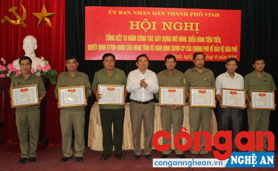 Đẩy mạnh các phong trào thi đua, thực hiện hiệu quả các nhiệm vụ