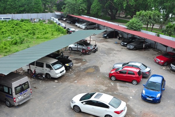 Những điều cần lưu ý khi gửi ô tô trong bãi xe