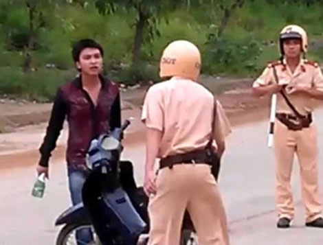 Một vụ chống người thi hành công vụ.