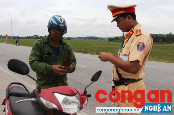Tăng cường tuần tra, đảm bảo TTATGT
