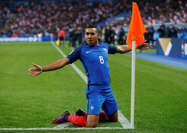Dimitri Payet đưa ĐT Pháp vượt lên dẫn trước 2-1