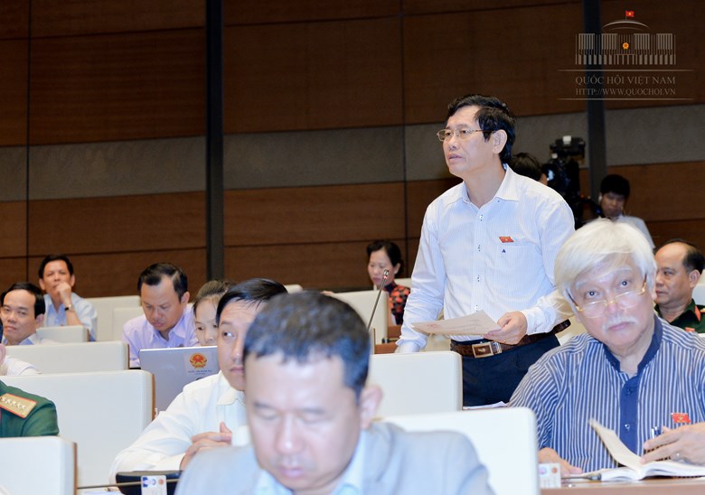 Đại biểu Quốc hội Nguyễn Ngọc Phương chất vấn Bộ trưởng Bộ Nội vụ