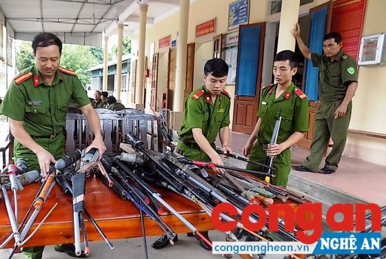Tăng cường quản lý vũ khí, vật liệu nổ, công cụ hỗ trợ