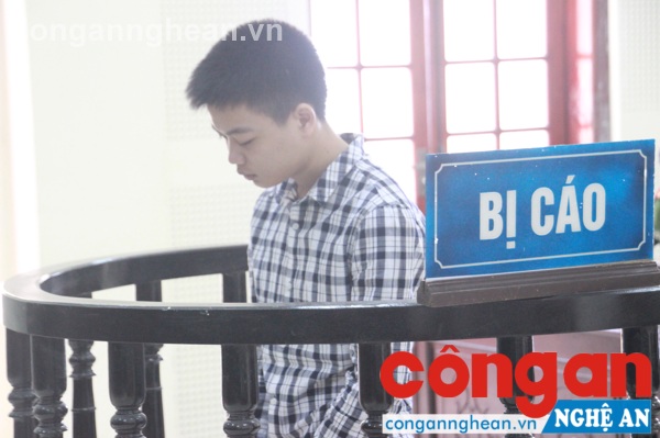 Cố ý gây thương tích dẫn đến chết người lĩnh án