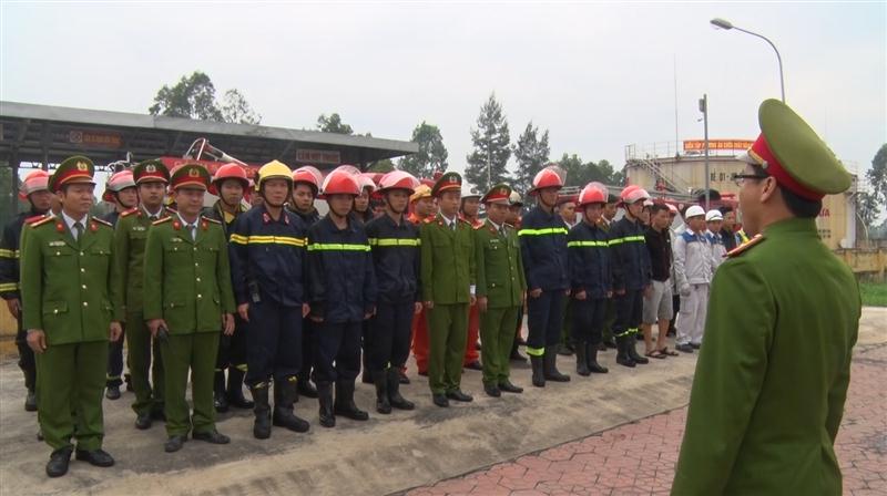 Triển khai lực lượng cho buổi diễn tập