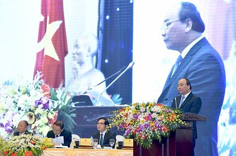 Thủ tướng: Xóa ngay 'quan hệ thân hữu, ưu đãi ngầm' trong kinh doanh