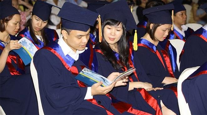 Băn khoăn về 'bài báo khoa học' trong dự thảo đào tạo Tiến sĩ mới