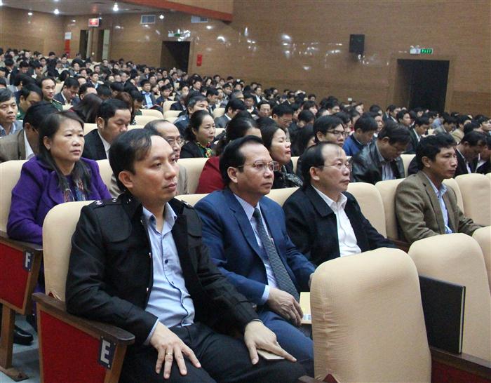Tại hội nghị