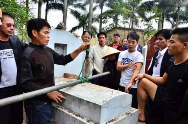 Bộ mặt thật của 'thầy địa lý' rởm